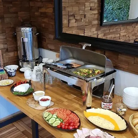 Milo Mi 卡尔帕奇